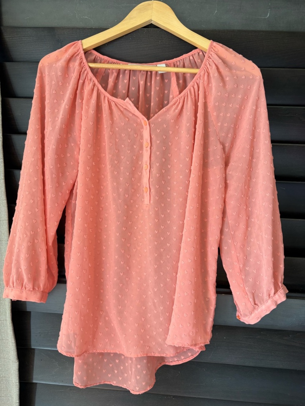 Lauren Conrad Women's Medium Pink Peach Sheer Blouse Hearts 3/4 sleeves